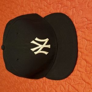 Men's Black NY New Era 5950 Hat size 8